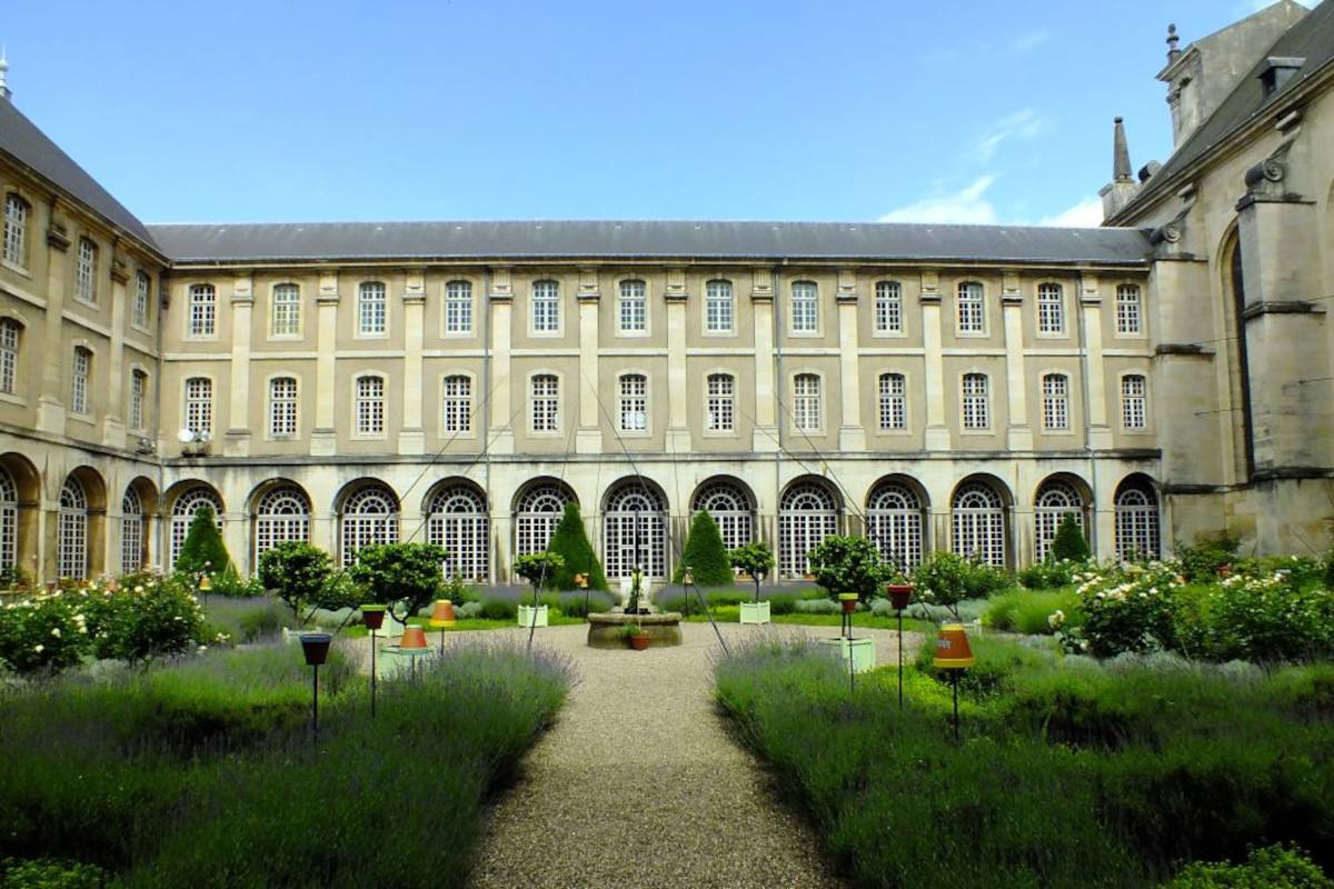 You are currently viewing L’abbaye des prémontrés à Pont à Mousson