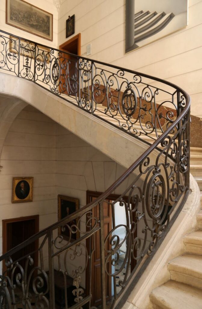 Escalier d'honneur du château d'Haroué