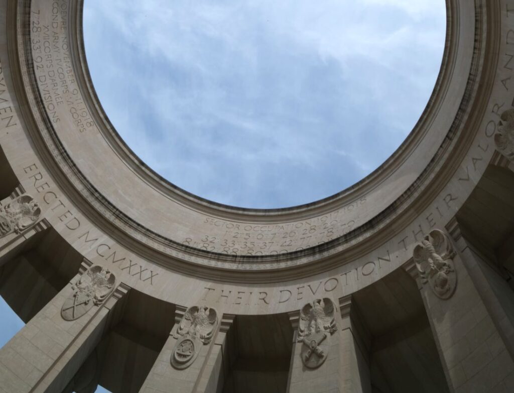 Le monument du Montsec