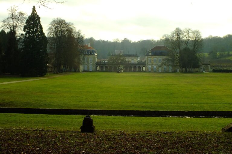 Lire la suite à propos de l’article L’abbaye de Trois-Fontaines : le temps suspendu