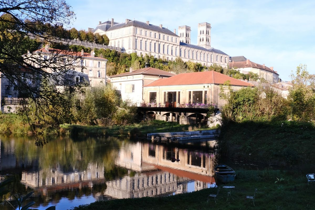 Lire la suite à propos de l’article Verdun : la ville lorraine qui décida du sort de l’Europe