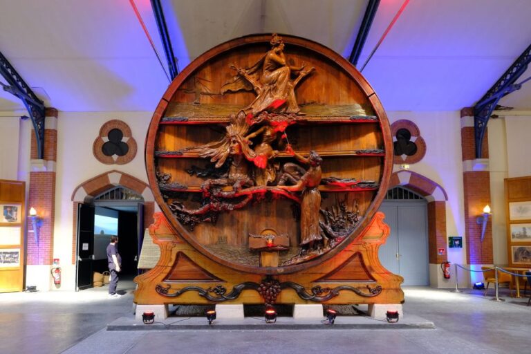 Le grand foudre Emile Gallé aux caves Pommery Vranken