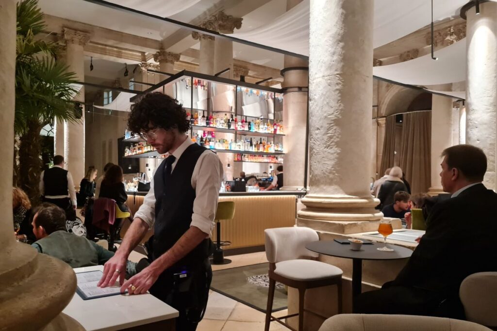Bar, salon de thé Le Louis XV à Nancy
