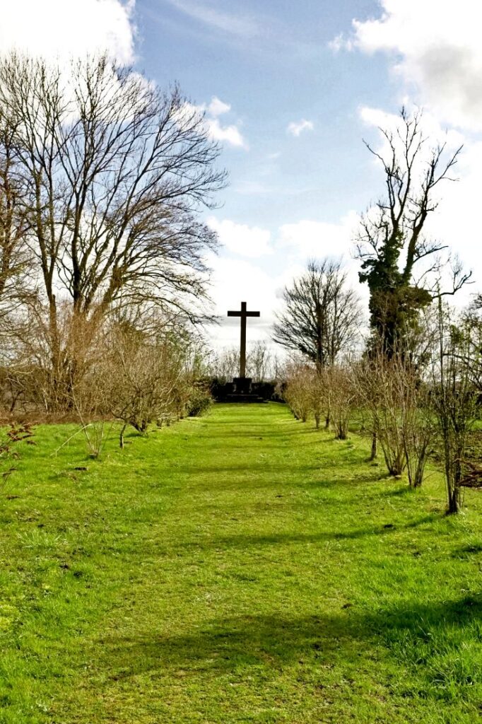 Calvaire de saint Popon boucle de l'abbaye de Beaulieu en Argonne