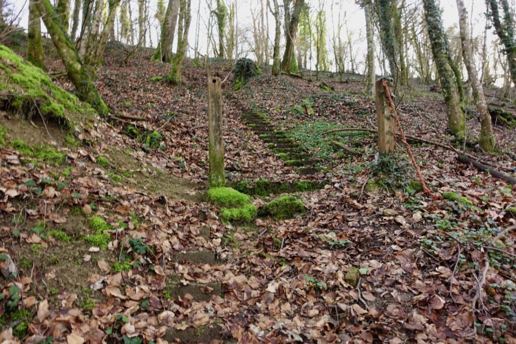 Boucle de l'abbaye escaliers condamnés