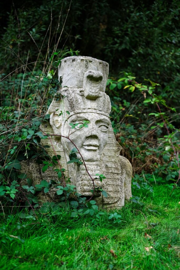 Souvenir d'Egypte dans le jardin du château de Bussemont
